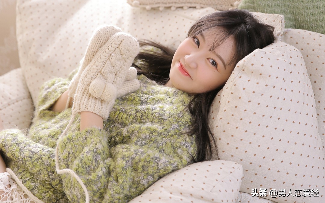 和女孩子谈天的话题有哪些(今后和女生谈天不冷场)